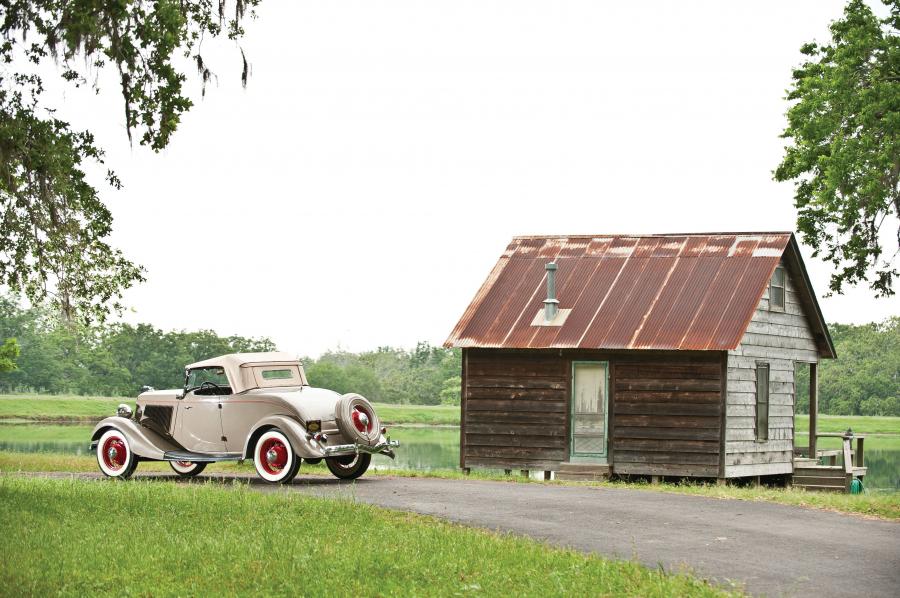  Ford DeLuxe Roadster 1934 года  (фото 23 из 43)